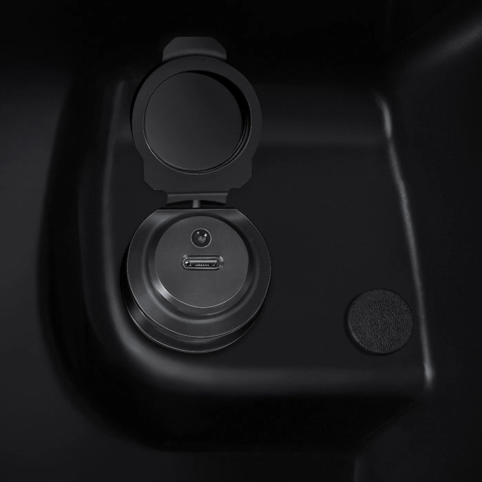 USB Type-C Charger in Console Box