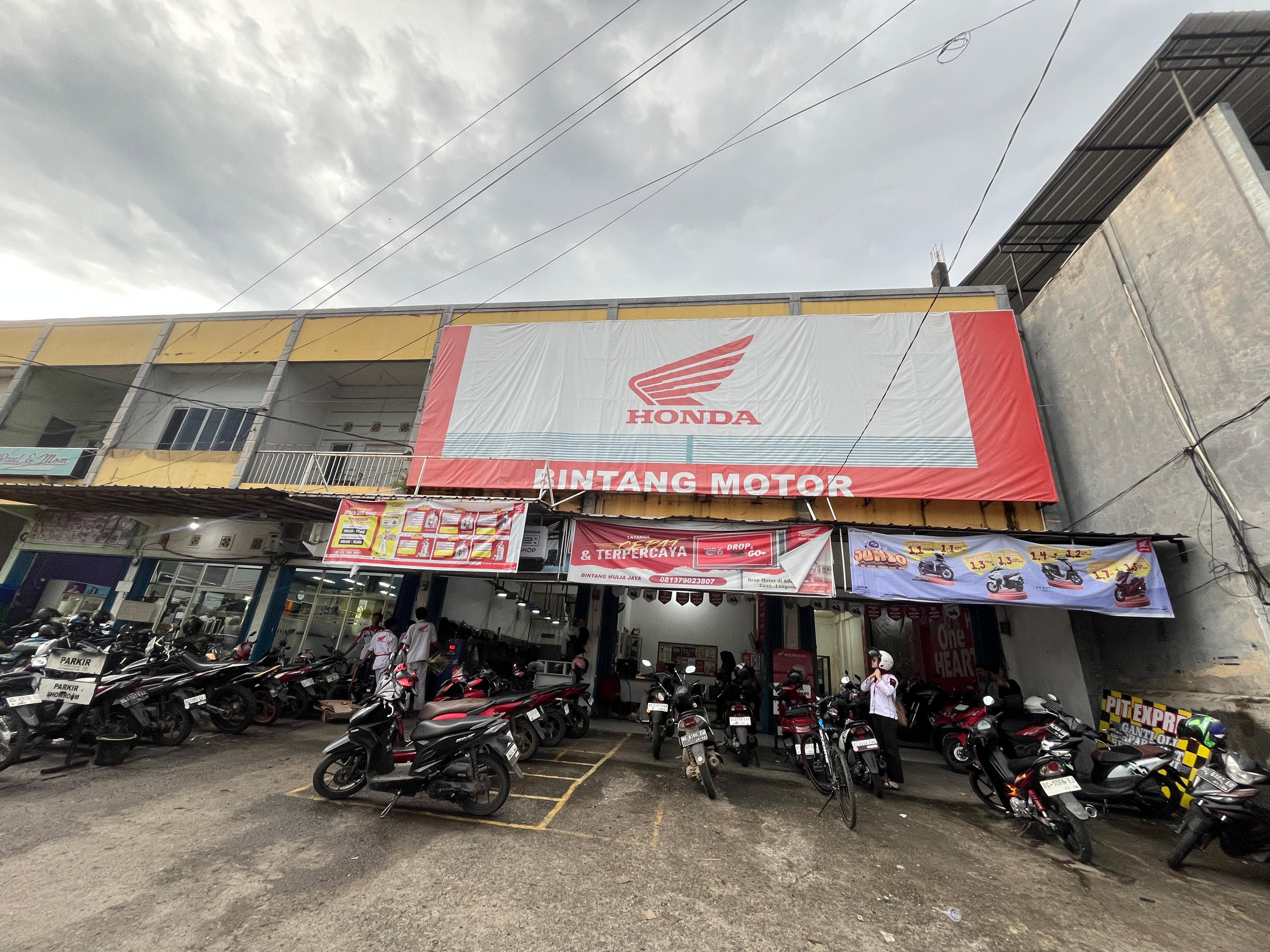 Fasilitas Honda Bintang Motor Lahat 2