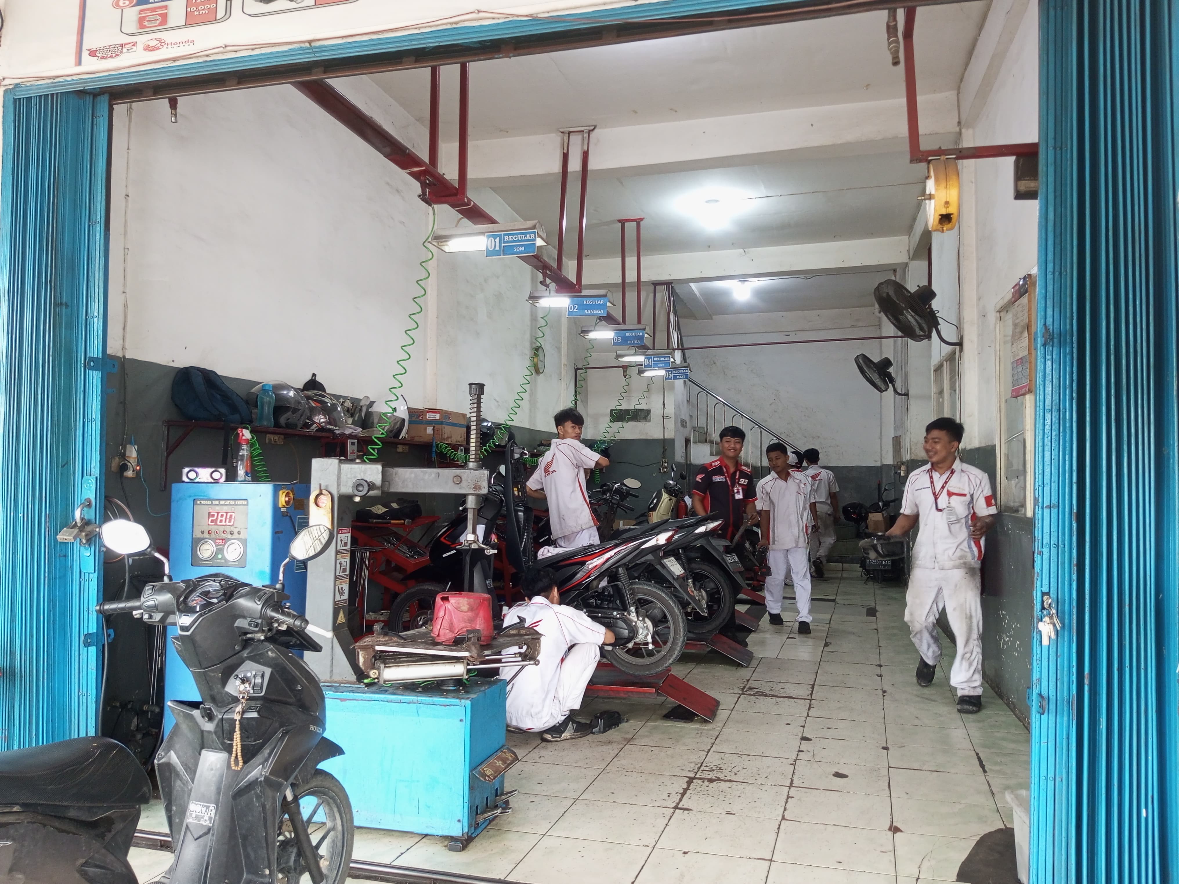 Fasilitas Honda Bintang Motor Lahat 5