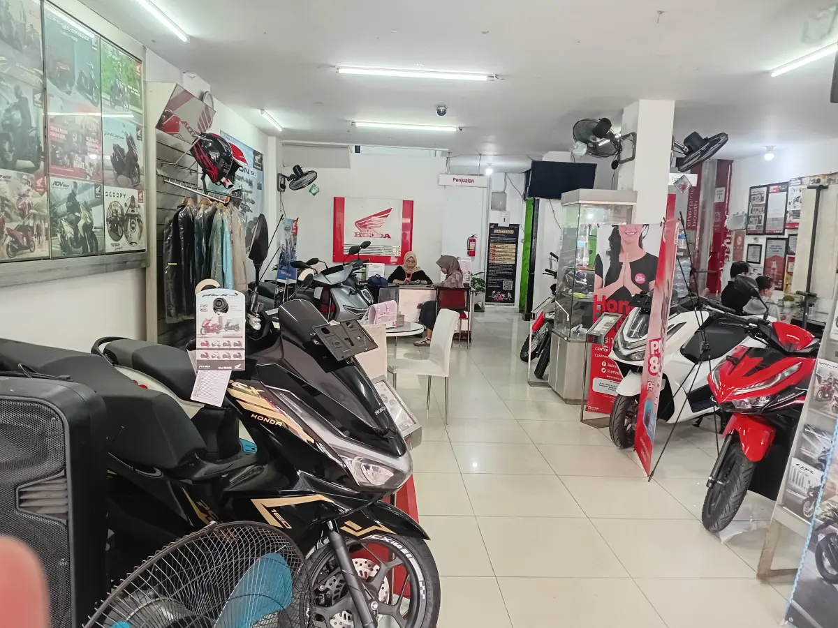 Fasilitas Honda Bintang Motor Tangerang 1