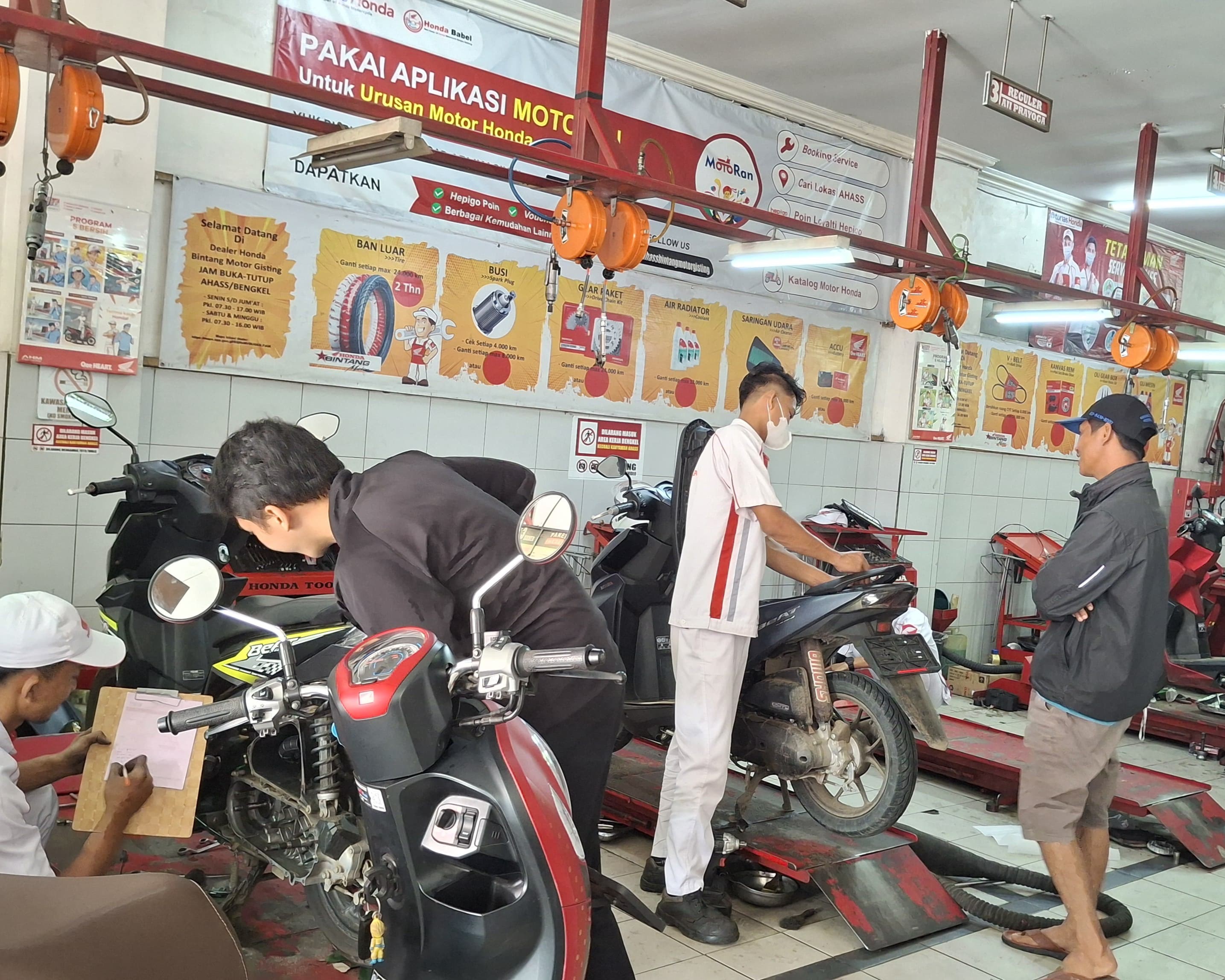 Fasilitas Honda Bintang Motor Gisting 1