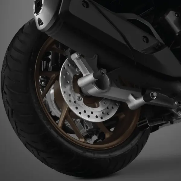 Keunggulan Fitur Rear Disc Brake