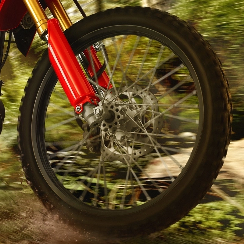 Fitur Aluminium Rims