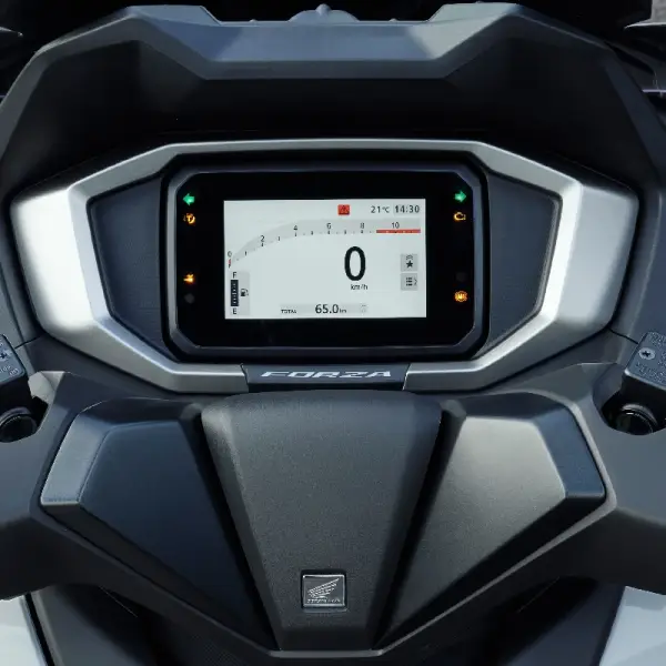 Keunggulan Fitur New 5 Inch TFT Panel Meter